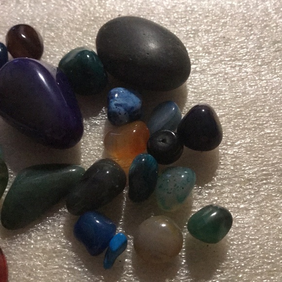 Assorted Gemstone Collection - Picture 2 of 5